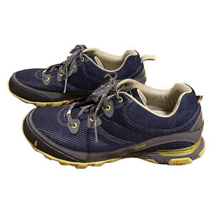 Ahnu Sugarpine sneakers,